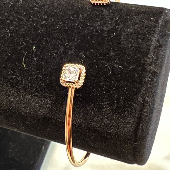 Pandora rose gold open bangle cubic zirconia - Picture 4 of 4